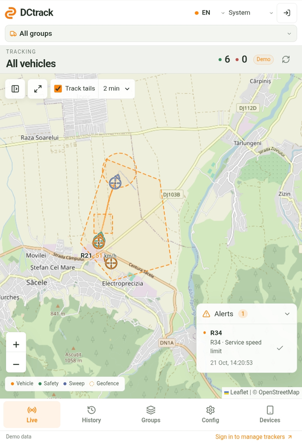DCtrack’s demo live map showing six vehicles, recent tracks, geofences and a speed alert